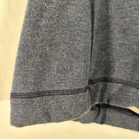 Lululemon Hoodie Sweater Women's 8 Blue Short Sleeve Pockets Drawstring - Picture 11 of 11